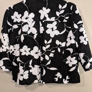 Coldwater Creek women's blazer P8